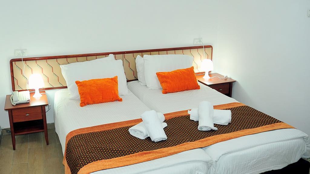 Glatt Eden Hotel 提比里亞 外观 照片