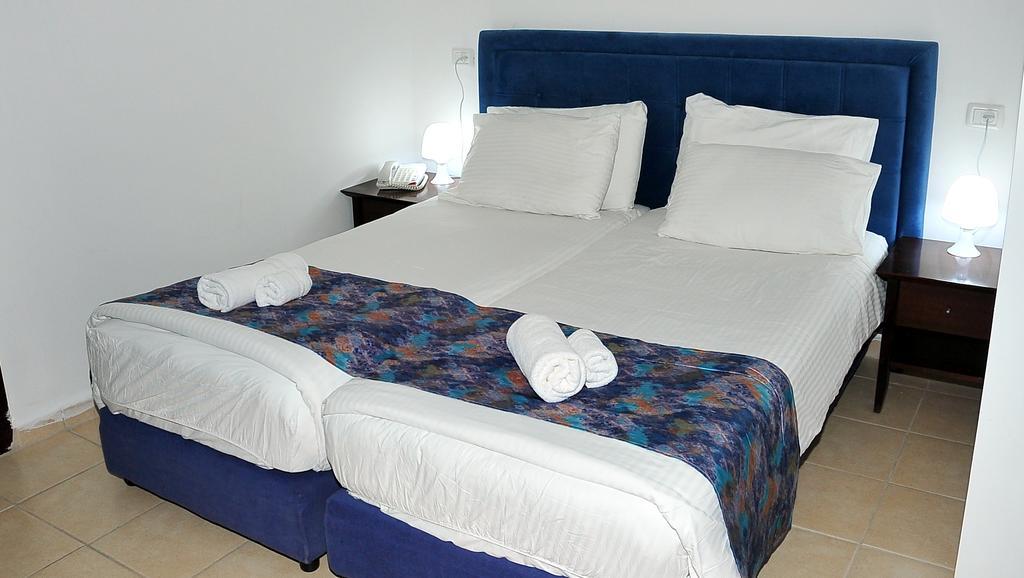 Glatt Eden Hotel 提比里亞 外观 照片
